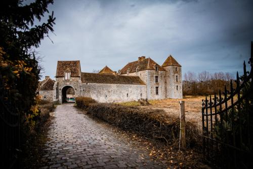 Ferme fortifiée des époisses à Bombon